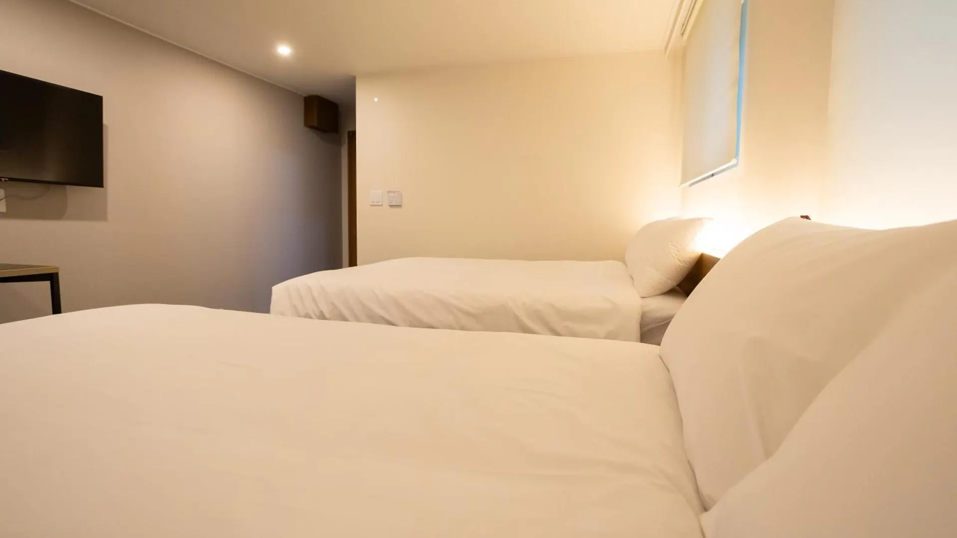 Maple Mansion Hongdae 호텔 서울특별시 0*,  대한민국