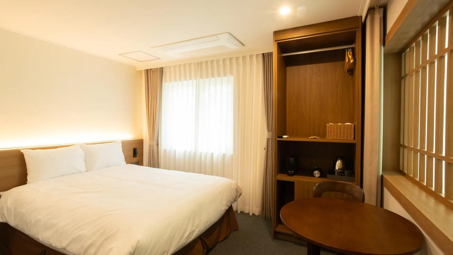 Maple Mansion Hongdae 호텔 서울특별시 게스트하우스